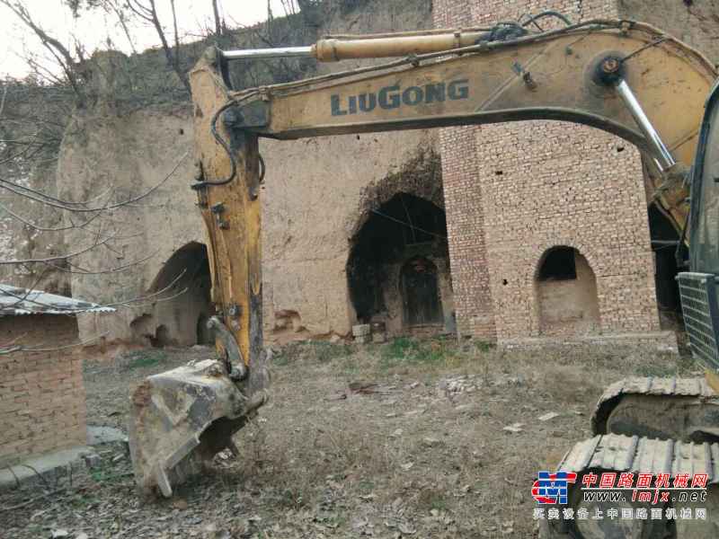 河南出售转让二手9000小时2011年柳工CLG915D挖掘机