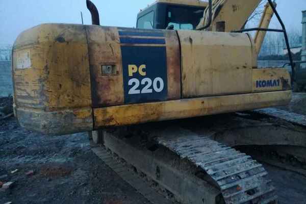 河南出售转让二手9000小时2006年小松PC220挖掘机
