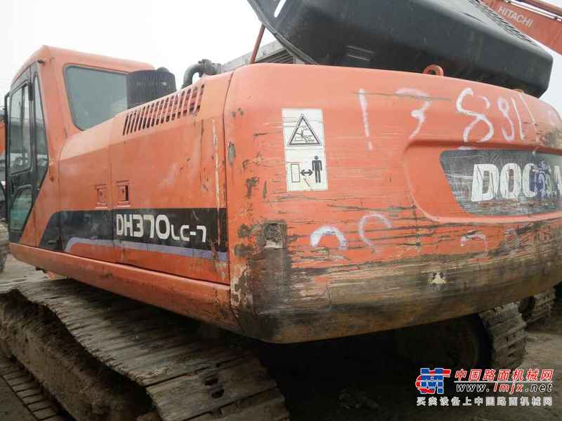 山西出售转让二手9000小时2010年斗山DX300LC挖掘机