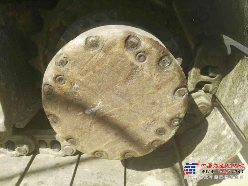 河北出售转让二手8500小时2009年日立ZX240挖掘机