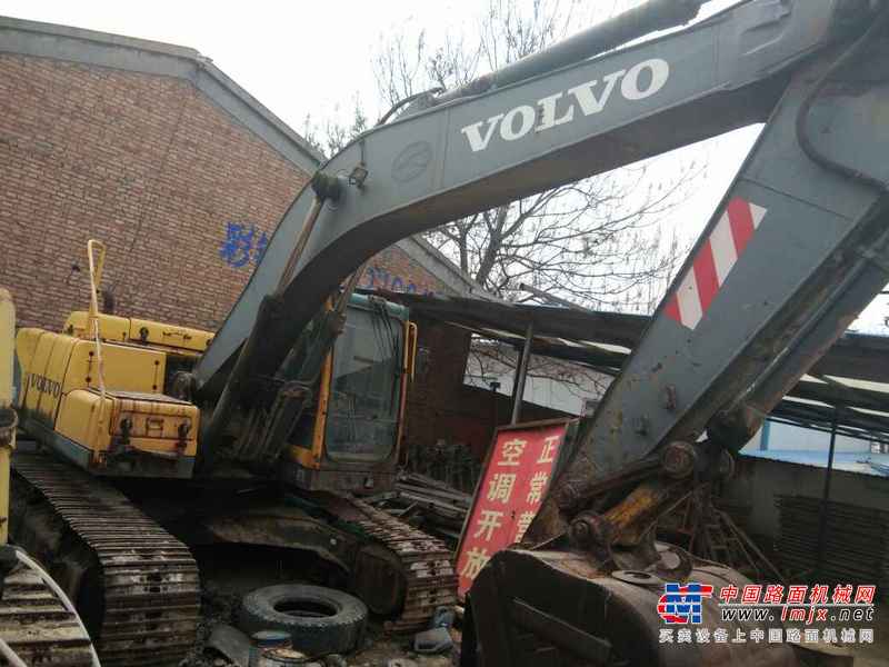河南出售转让二手9000小时2004年沃尔沃EC210BLC挖掘机