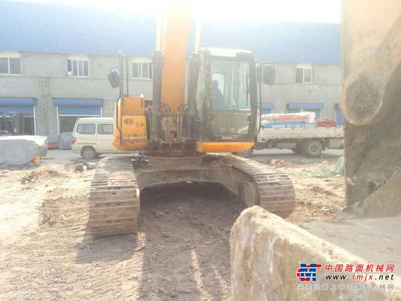 河南出售转让二手6000小时2013年JCBJS220LC挖掘机