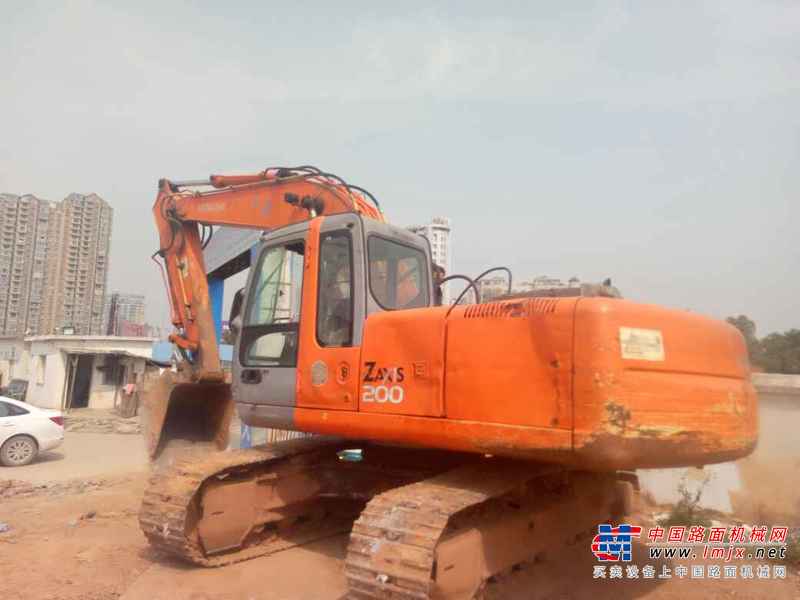 江西出售转让二手12000小时2006年日立EX200挖掘机