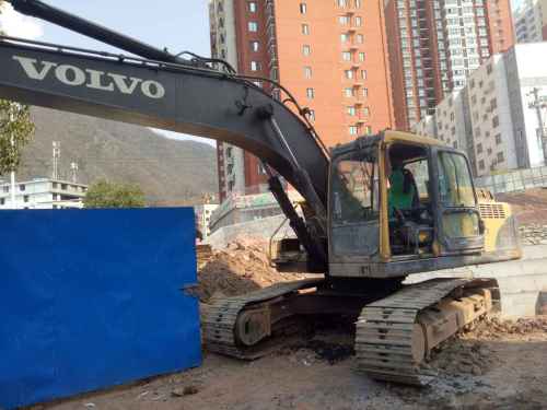 陕西出售转让二手12000小时2009年沃尔沃EC210BLC挖掘机