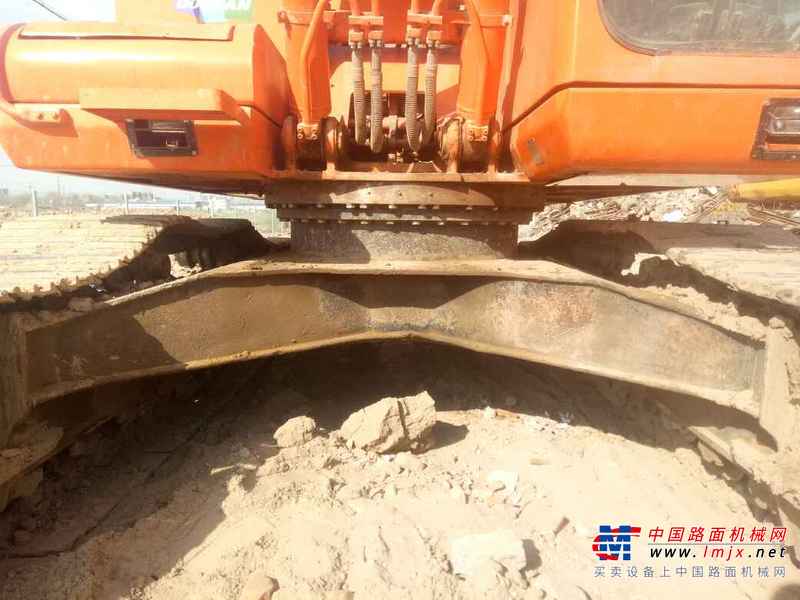 河南出售转让二手7000小时2010年斗山DH225LC挖掘机