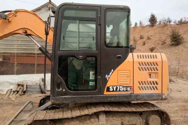 宁夏出售转让二手1300小时2014年三一重工SY75C挖掘机