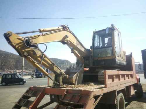 山西出售转让二手5000小时2012年彭浦SW60E挖掘机
