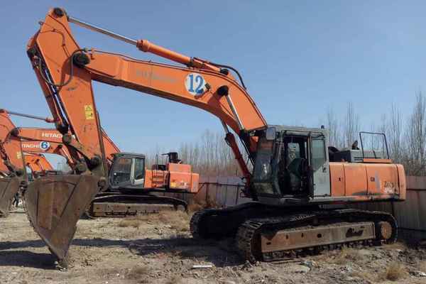 宁夏出售转让二手5000小时2009年日立ZX450H挖掘机