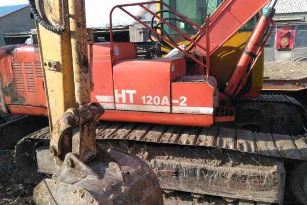 黑龙江出售转让二手11000小时2008年恒特重工HT120A挖掘机