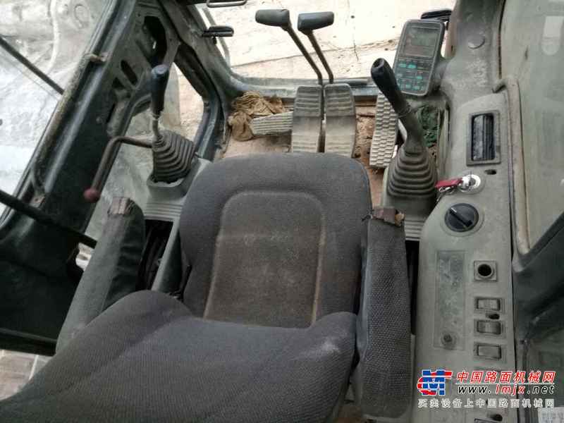广东出售转让二手13500小时2003年小松PC210挖掘机