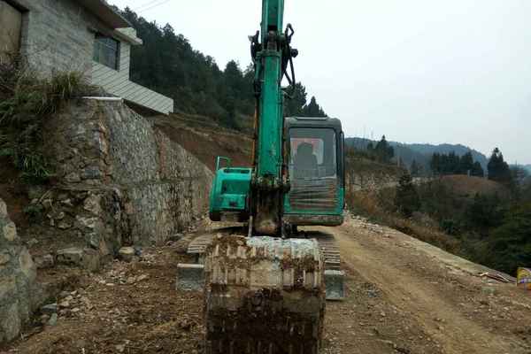 贵州出售转让二手6000小时2011年开元智富KY85挖掘机