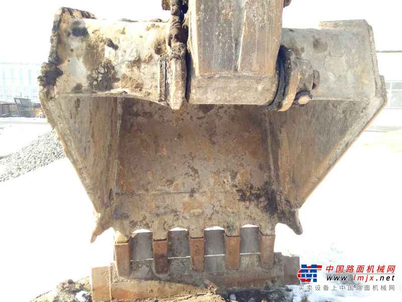 黑龙江出售转让二手8800小时2010年小松PC70挖掘机