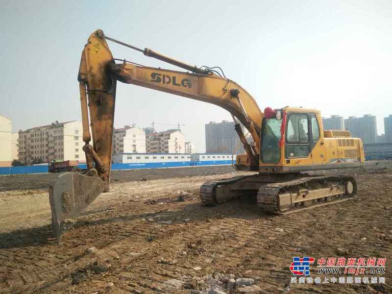 山东出售转让二手9717小时2011年临工LG6210挖掘机