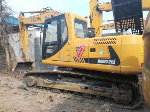 河南出售转让二手1500小时2015年厦工XG822LC挖掘机