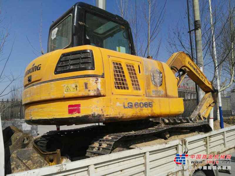 河北出售转让二手4000小时2014年龙工LG6065挖掘机