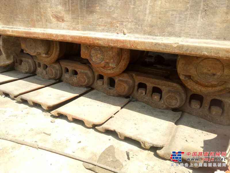 云南出售转让二手14432小时2004年现代R210LC挖掘机