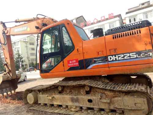 湖南出售转让二手5000小时2010年斗山DH225挖掘机