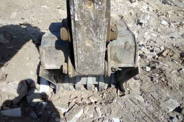 内蒙古出售转让二手6000小时2013年三一重工SY75C挖掘机