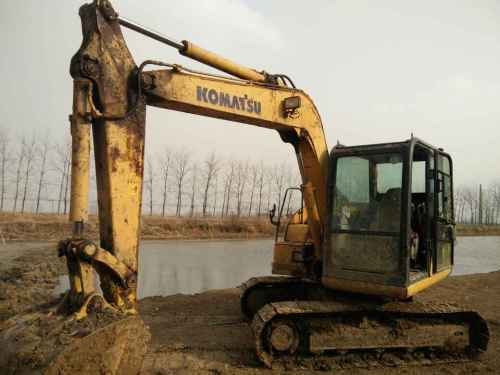 安徽出售转让二手6000小时2012年小松PC70挖掘机