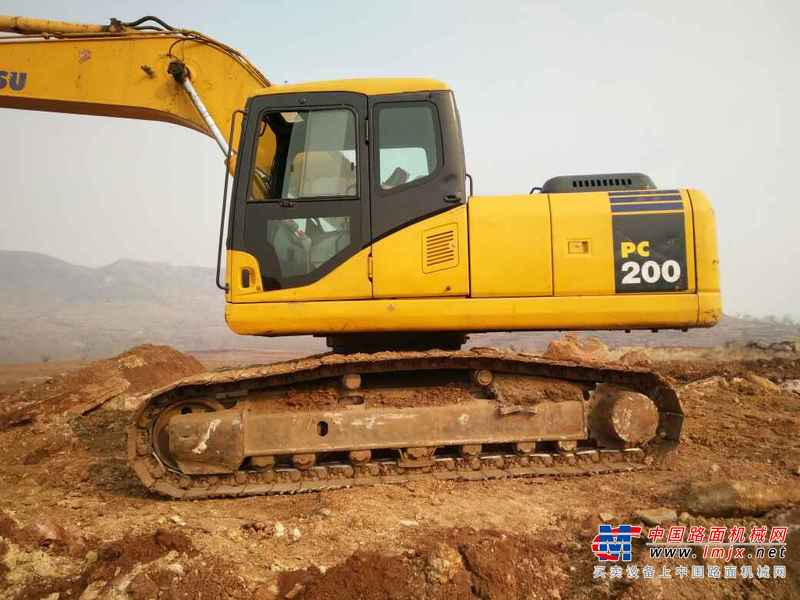 山东出售转让二手9723小时2006年小松PC200挖掘机