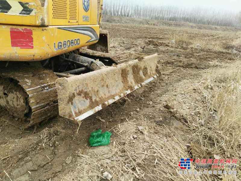 山西出售转让二手6000小时2012年龙工LG6060D挖掘机
