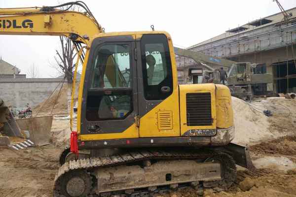 山西出售转让二手6000小时2011年临工LG685挖掘机