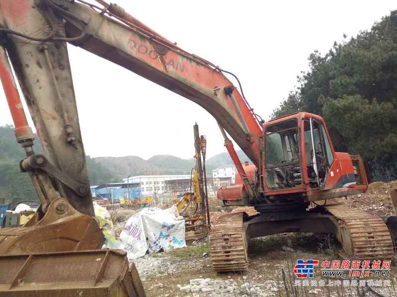 贵州出售转让二手12683小时2004年大宇DH220LC挖掘机