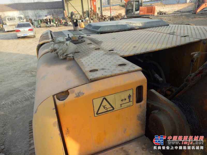 河南出售转让二手8000小时2009年JCBJS220LC挖掘机