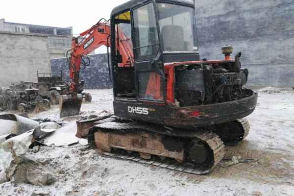 河北出售转让二手4500小时2009年斗山DH55挖掘机