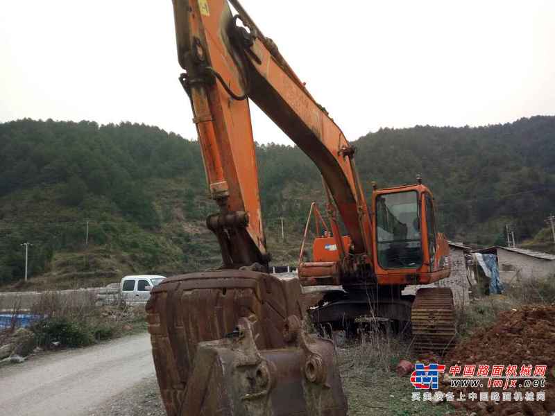 贵州出售转让二手9683小时2008年斗山DH225挖掘机