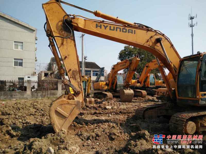 江苏出售转让二手8659小时2012年现代R215挖掘机