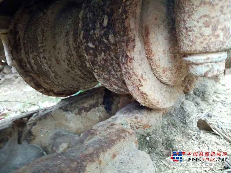 贵州出售转让二手12869小时2004年加藤HD700挖掘机
