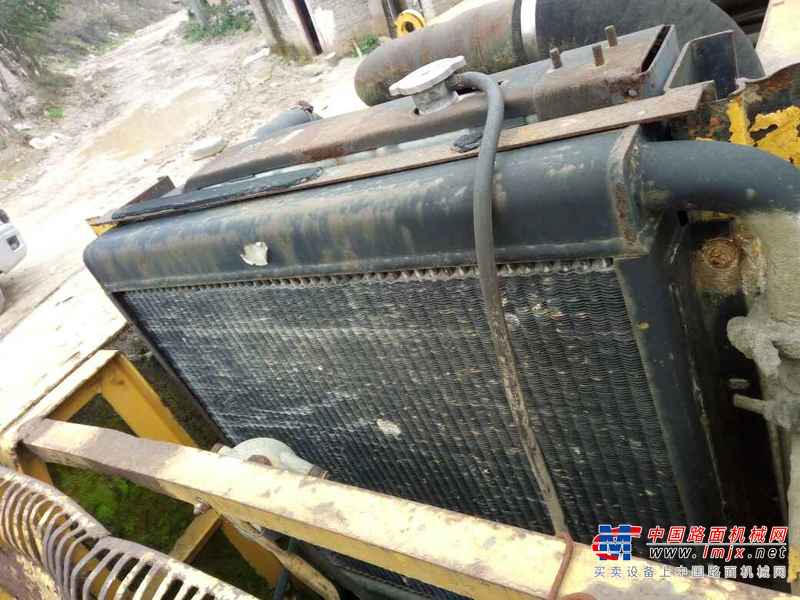 贵州出售转让二手12869小时2004年加藤HD700挖掘机