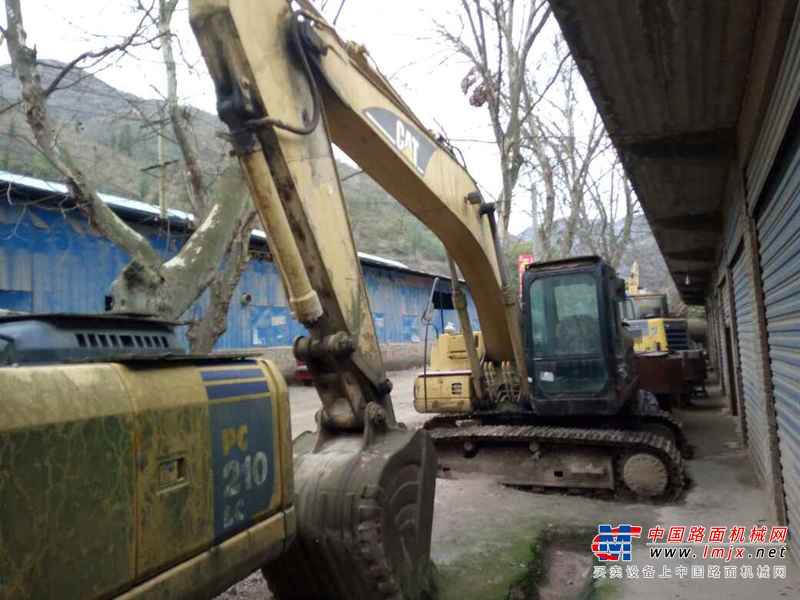 贵州出售转让二手10869小时2008年卡特彼勒320C挖掘机