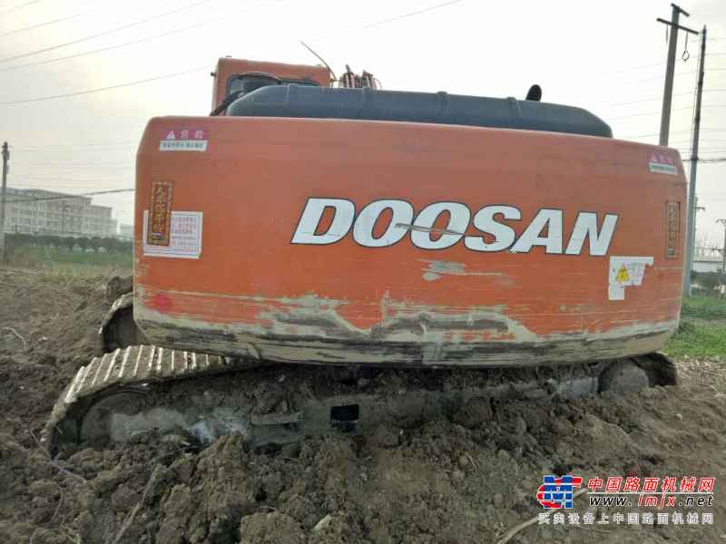 安徽出售转让二手9300小时2010年斗山DH215挖掘机