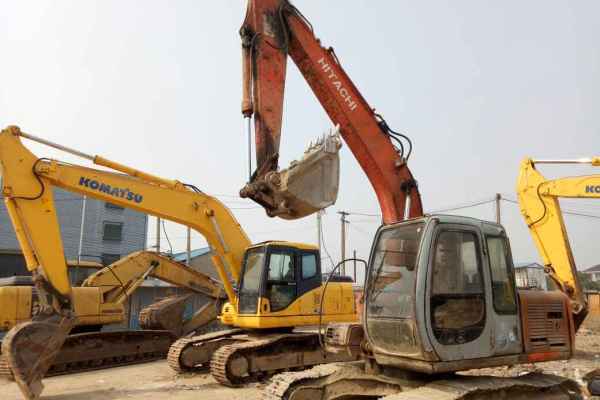 浙江出售转让二手18000小时2003年日立EX120挖掘机