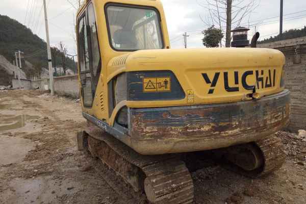 贵州出售转让二手7963小时2011年玉柴YC85挖掘机