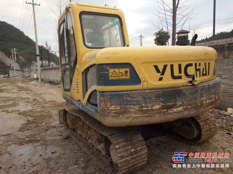 贵州出售转让二手7963小时2011年玉柴YC85挖掘机