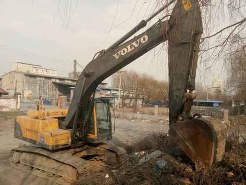 山东出售转让二手6000小时2010年沃尔沃EC210B挖掘机
