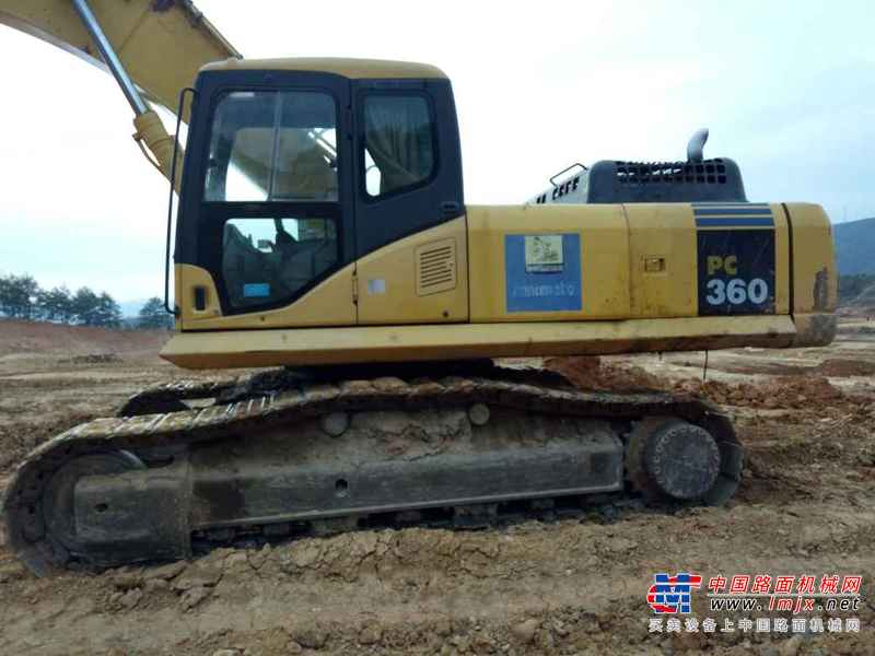 江西出售转让二手9000小时2011年小松PC360挖掘机