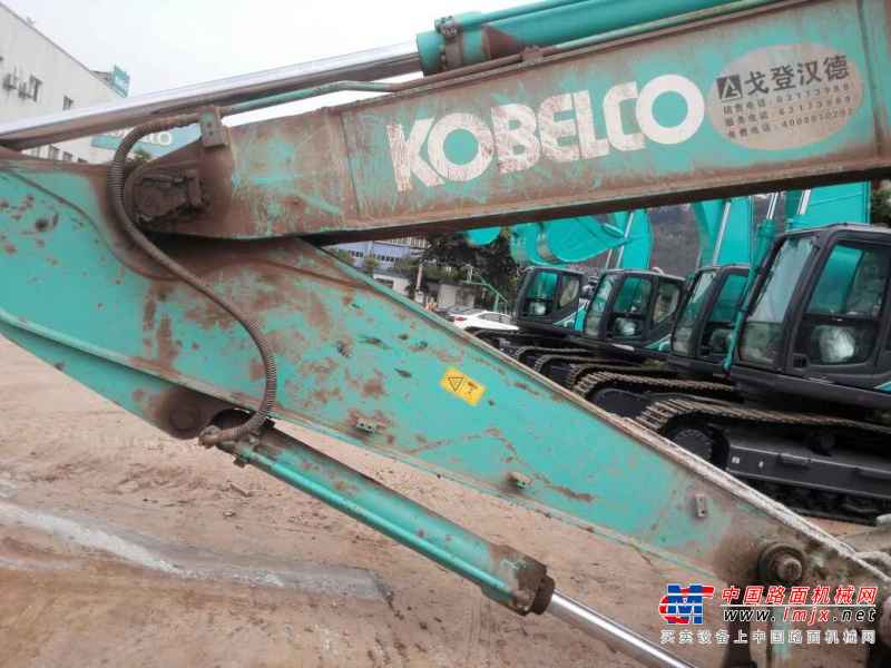 重庆出售转让二手9000小时2012年神钢SK350LC挖掘机