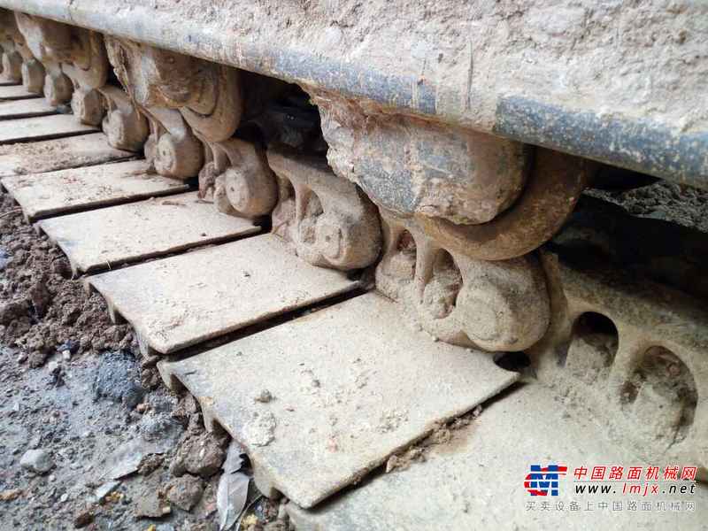 广东出售转让二手17000小时2003年小松PC200挖掘机