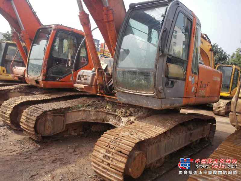 重庆出售转让二手12000小时2009年日立ZX230挖掘机