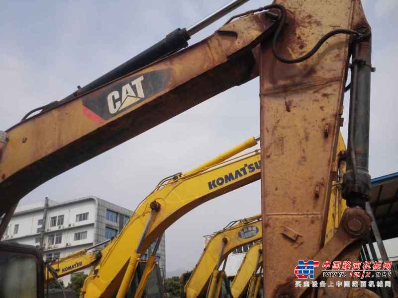 重庆出售转让二手14154小时2010年卡特彼勒324D挖掘机