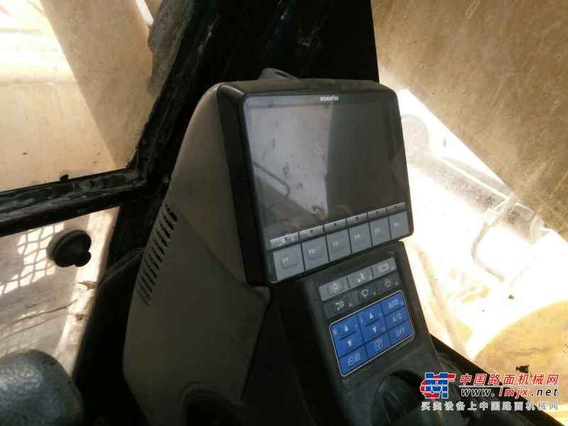 陕西出售转让二手8000小时2010年小松PC240挖掘机