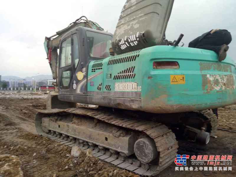 贵州出售转让二手9183小时2011年神钢SK260LC挖掘机