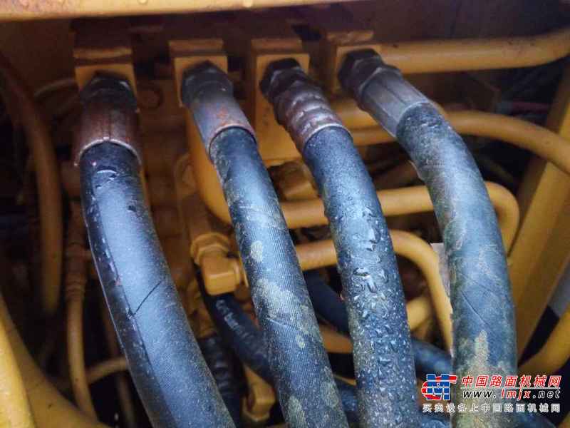 广东出售转让二手10700小时2003年小松PC60挖掘机