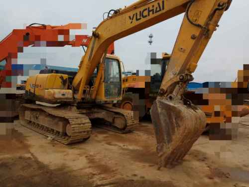 广西出售转让二手10000小时2010年玉柴YC135挖掘机