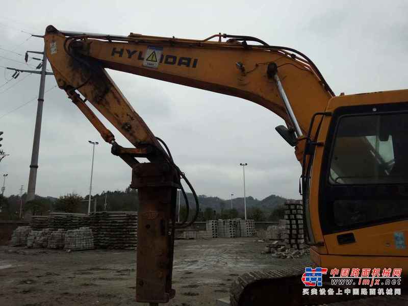 江西出售转让二手12000小时2008年现代R225LC挖掘机
