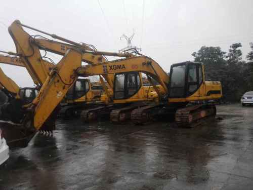 重庆出售转让二手10000小时2011年厦工XG822LC挖掘机
